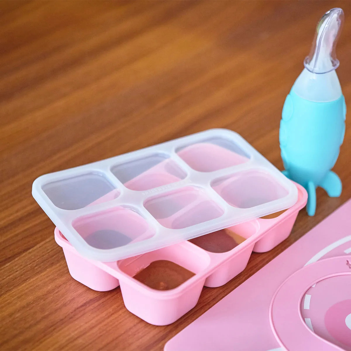Forma para Congelar com 6 Cubos de 60ml Rosa - Marcus e Marcus
