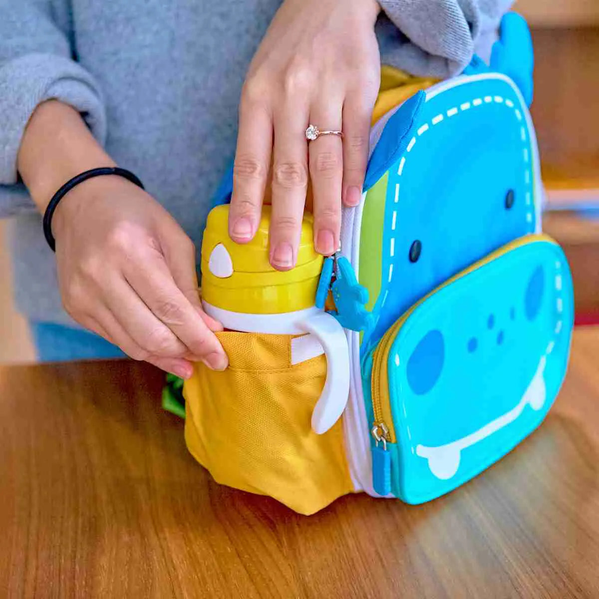 Mochila Térmica Hipopótamo Lucas - Marcus E Marcus