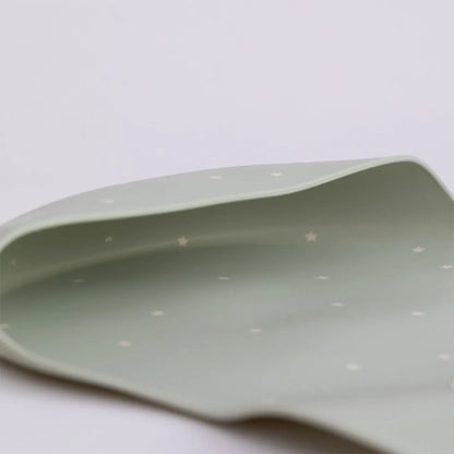 Kit Alimentacao 6 Pcs Prato, Copo, Babador 3 Colheres Verde - Petit Pia