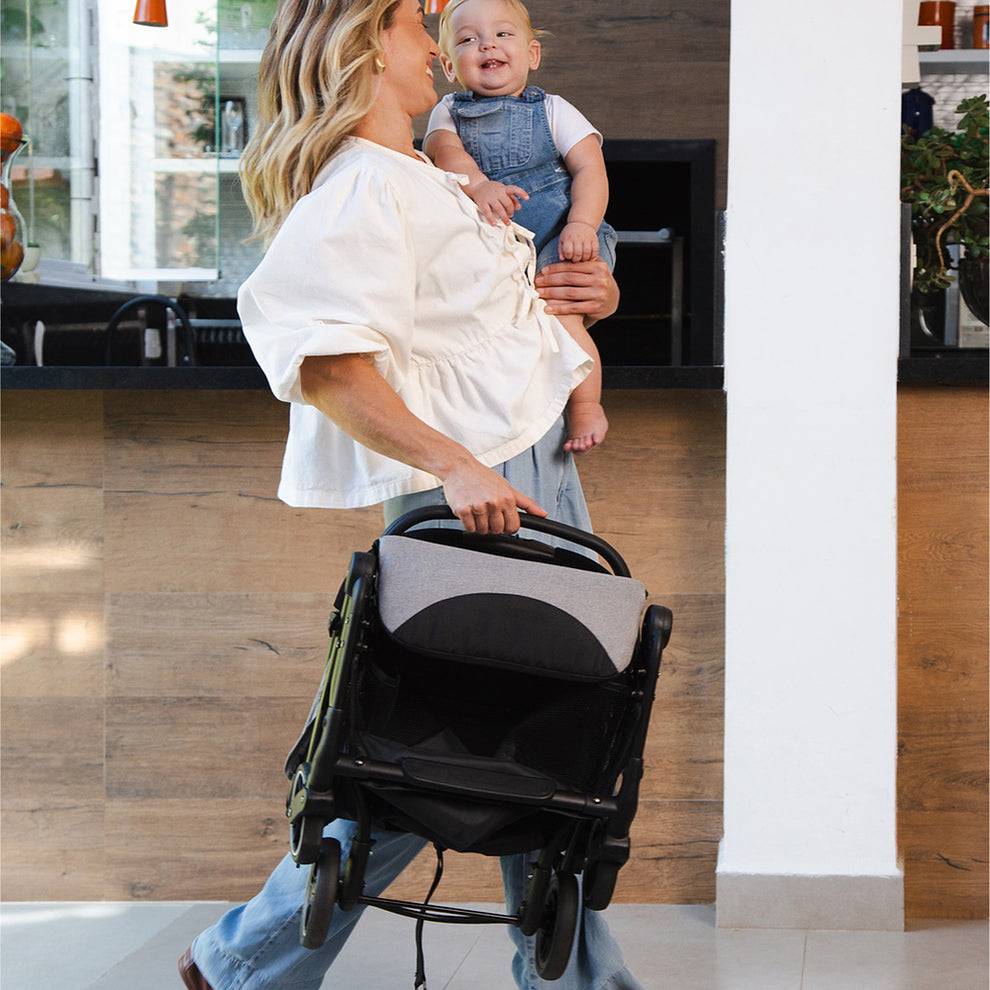 Carrinho Nino Inf Preto Infinito - Infanti