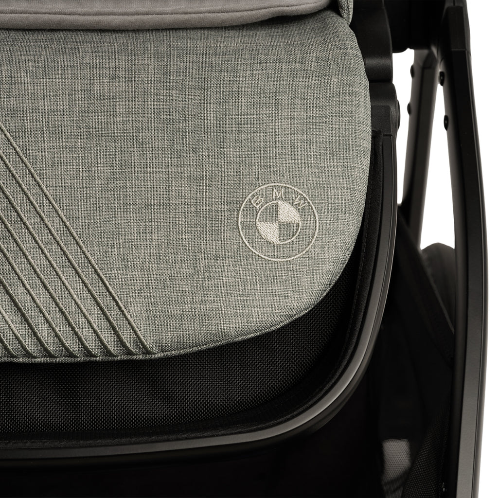 Carrinho Triv Next BMW Cinza Graphene - Nuna