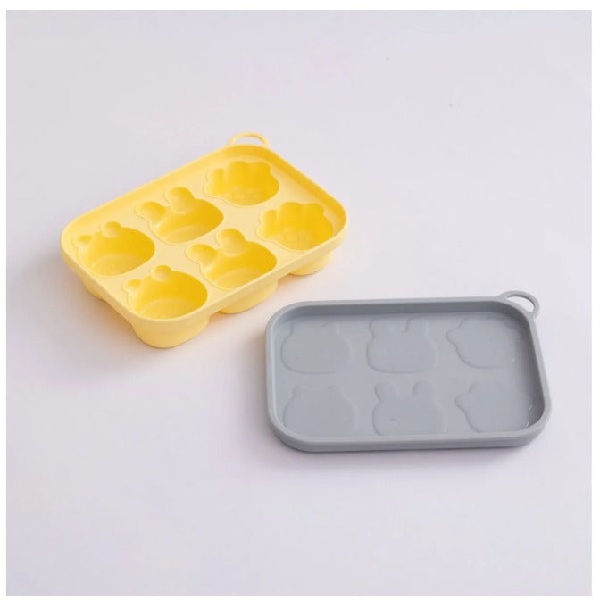 Forma De Silicone C/ Formato De Bichinhos P/ Assar Ou Congelar - Petit Pia