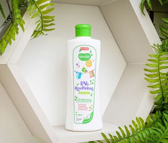 DETERGENTE LIQUIDO LAVA ROUPAS 500ML
